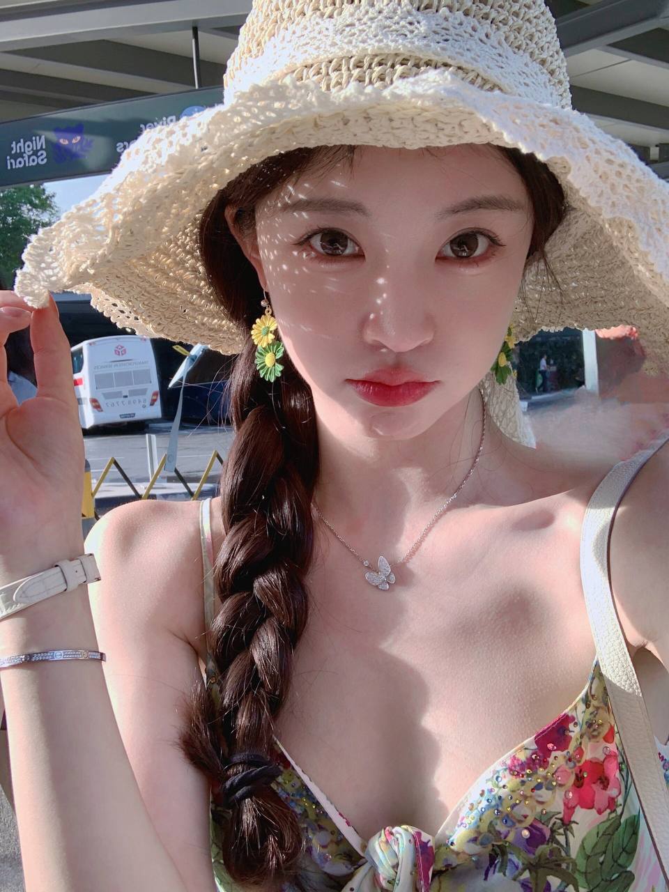 浪荡受NP纯肉公共场合BL男男