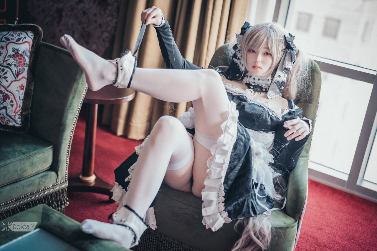 阿公抱着我边摸边吃奶视频